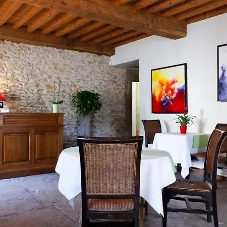 Hotel Du Vernay Charette (Isere)