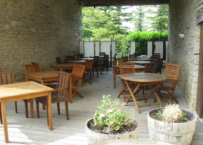 Du Vernay Hotel 3*