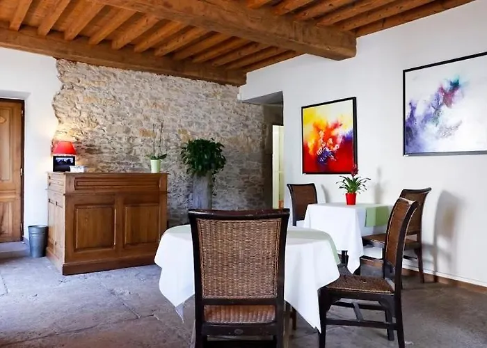 Hotel Du Vernay Charette (Isere)